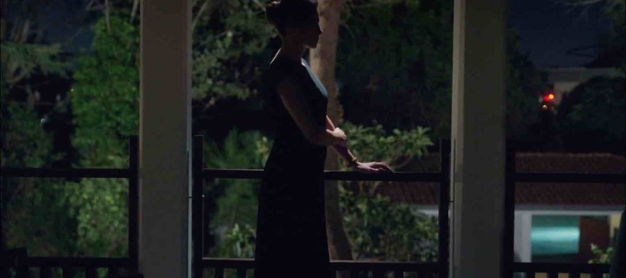 Зависть 1 серия турецкий сериал